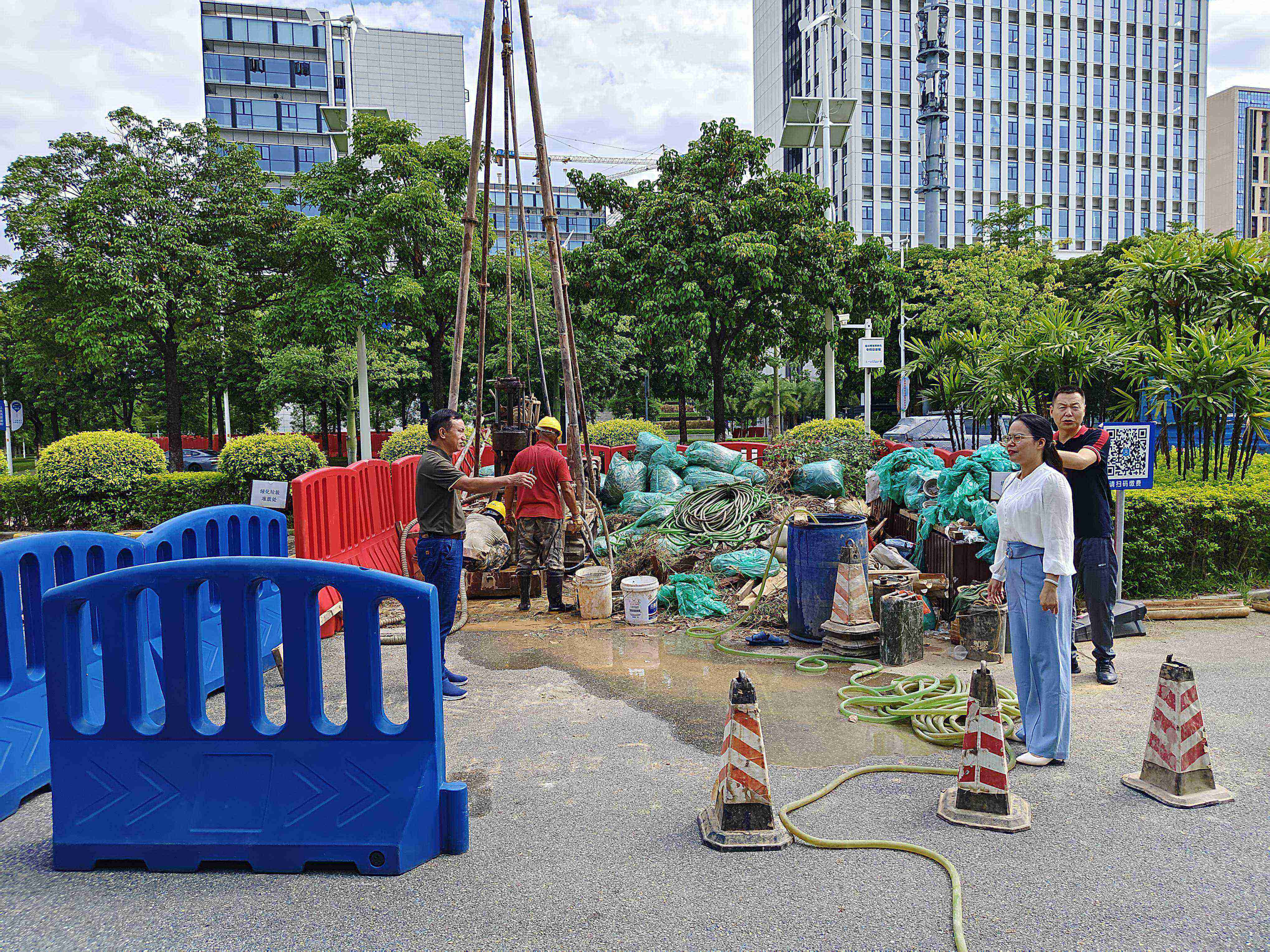 广州黄埔区域安评项目-黄埔区应急管理局领导，亲临生物岛现场指导工作。